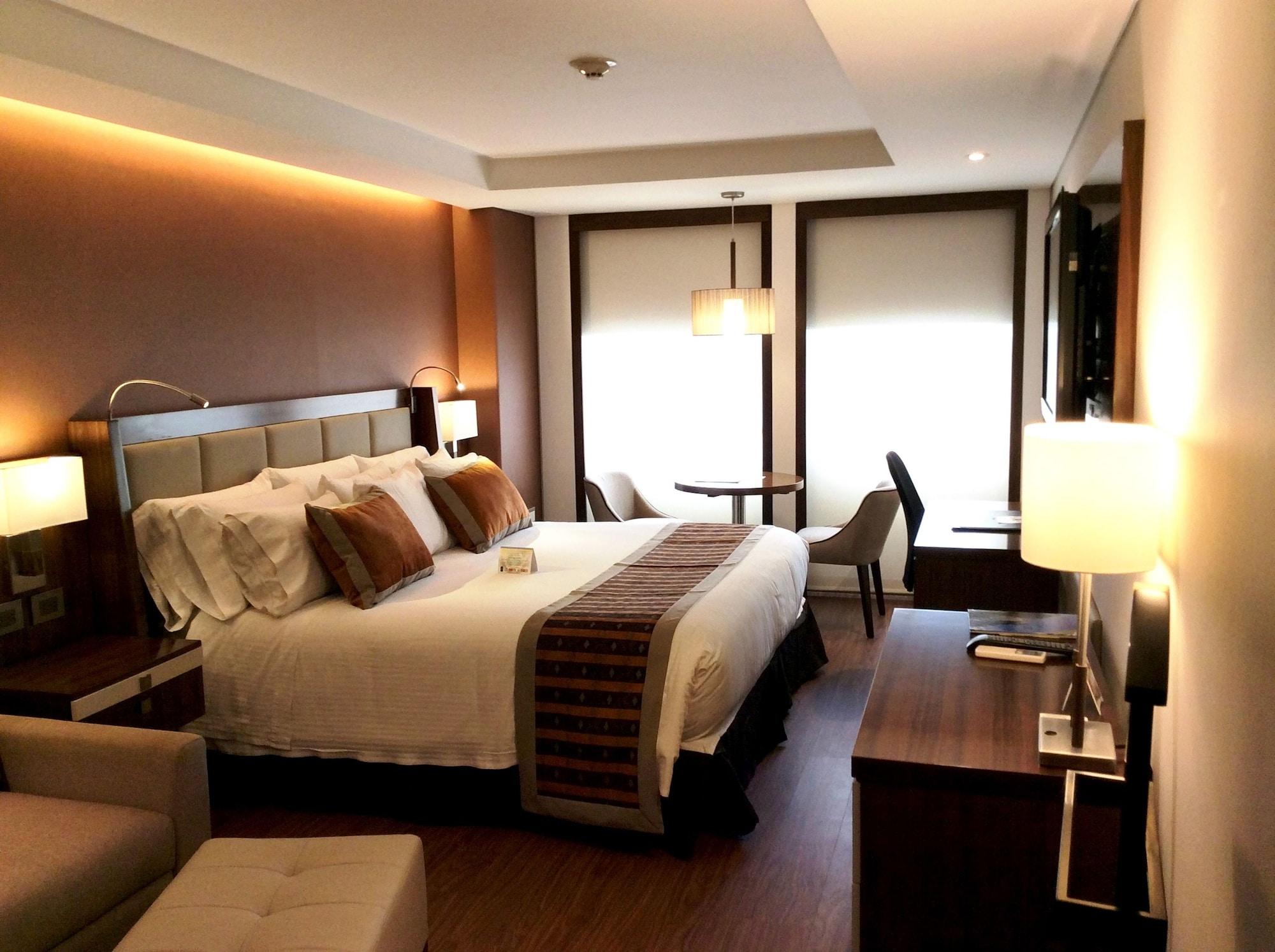 Hotel Dann Carlton Bogotá Zewnętrze zdjęcie A room at the hotel