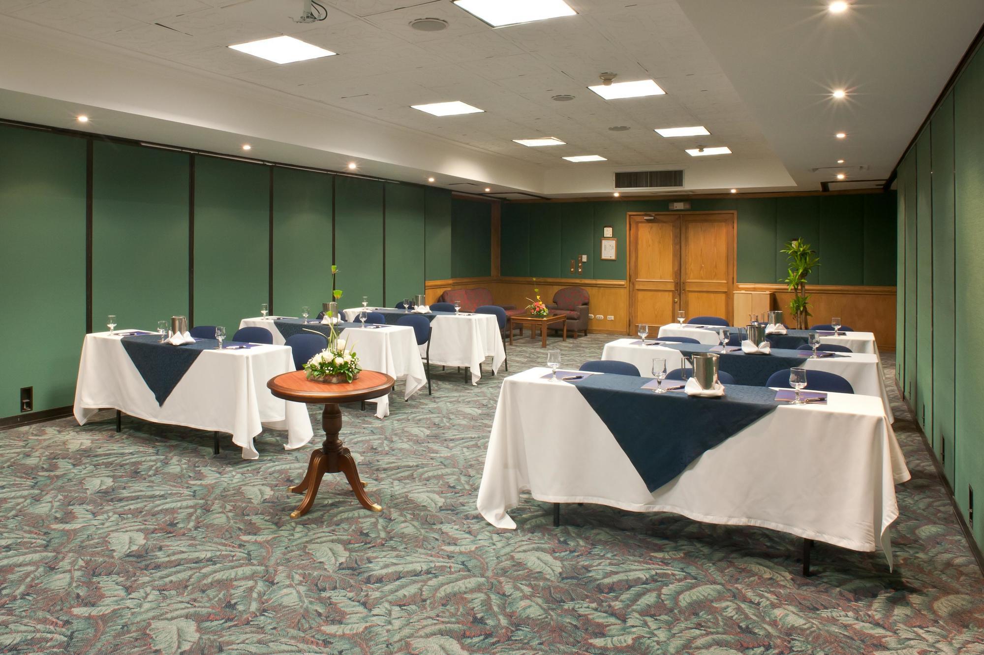 Hotel Dann Carlton Bogotá Zewnętrze zdjęcie Meeting room